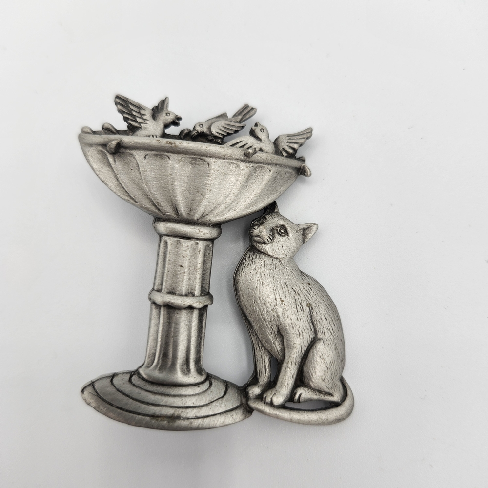 Elegant Silver Cat and Bird Feeder